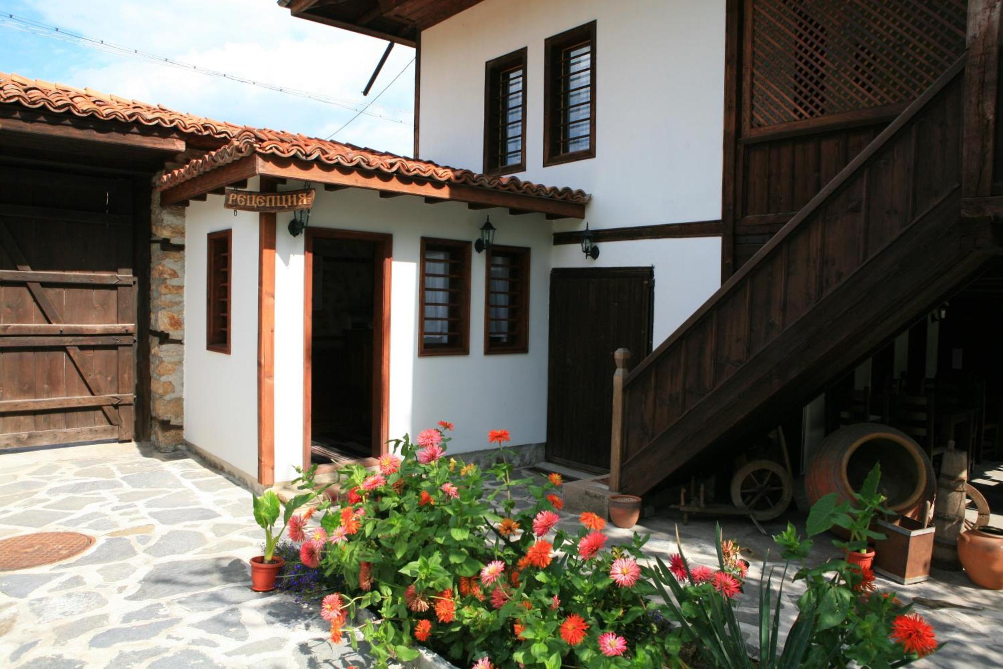 Djudjeva Kyshta Hotel Panagyurishte Luaran gambar